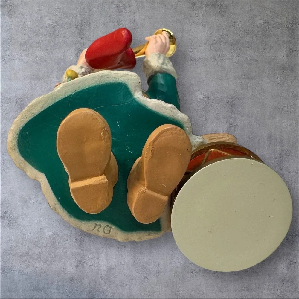 Hallmark Keepsake Merry Olde Santa Ornaments 1992 & 1993 w/ Boxes Lot of 2‎